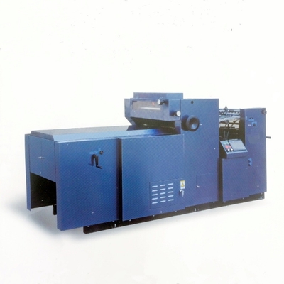 UV μηχανή λουστραρίσματος 620 X 450 για το μικρό σημείο σχήματος και συνολικά