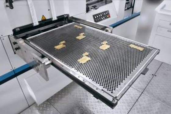Σφραγίζοντας και τεμαχίζοντας μηχανή 1060 X 760mm επίπεδης βάσης φύλλων αλουμινίου εκτυπωτών αυτόματων