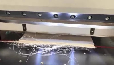 Επίπεδης βάσης ψηφιακό αυτόματο 1150mm εγγράφου χαρτονιού δέρματος πλάτος κοπτών