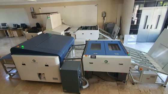 Μηχανή κατασκευής πλάκας CTP με υψηλές επιδόσεις, 64 καναλιών, με ανάλυση 2400dpi και απόδοση 28 πλάκες/ώρα