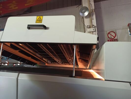 Μηχανή Επίστρωσης UV Spot Βερνικιού Φύλλων A2