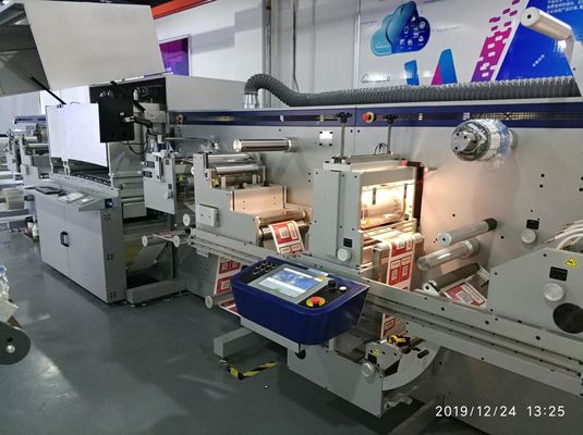εκτυπωτής Inkjet βερνικιών σφράγισης φύλλων αλουμινίου αυτοκόλλητων ετικεττών ετικετών 330mm ψηφιακός