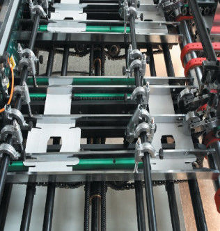 Μηχανή επιδιόρθωσης παραθύρων 4kw αυτόματης πλαστικοποίησης φιλμ για κουτί