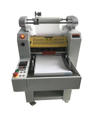 25um ταινία 340mm υδραυλικό ενιαίο δευτερεύον Laminator για την εκτύπωση λέιζερ