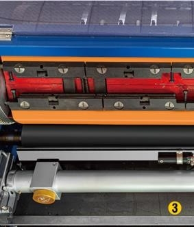 Έγγραφο που γυαλίζει τη γενική μηχανή 1200mm λουστραρίσματος επιστρώματος UV δύο πύργοι