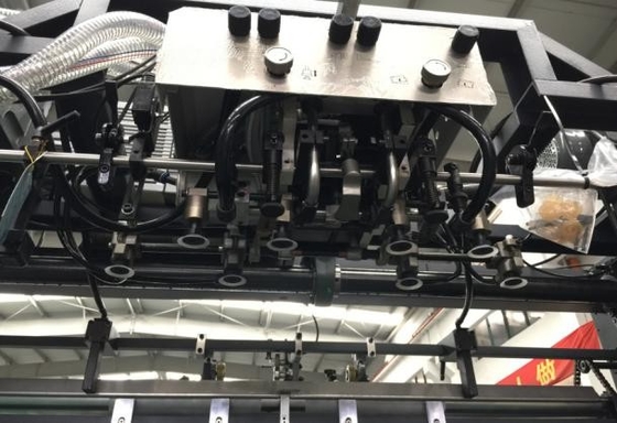 Ζαρωμένο χαρτόνι Laminator 60m/Min φλαούτων εγγράφου αυτόματο