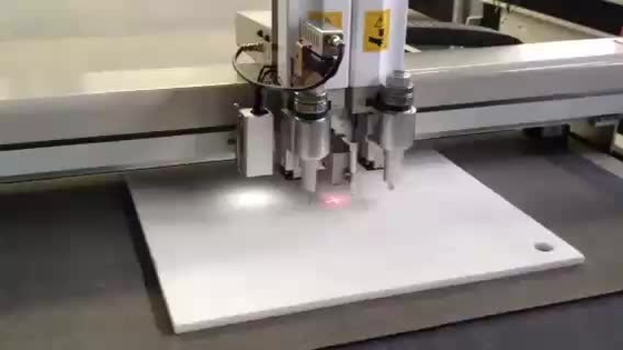 CB03II-1113 Πολυλειτουργικό 1200mm/s Πλατενός Σχεδιαστής Τεχνουργός χαρακτικής
